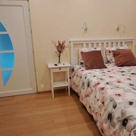 Chambre Independante Sdb Privative A Amplepuis エクステリア 写真